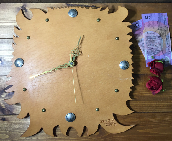 掛時計　leather Wall clock wild  刻印可能