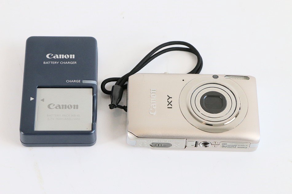 Canon デジタルカメラ IXY 210F シルバー IXY210F(SL) 【中古品】