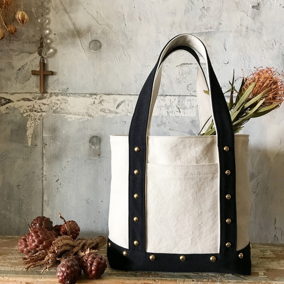 canvas tote bag medium (black & ecru)