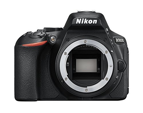 Nikon デジタル一眼レフカメラ D5600 ボディー ブラック D5600BK【中古品】