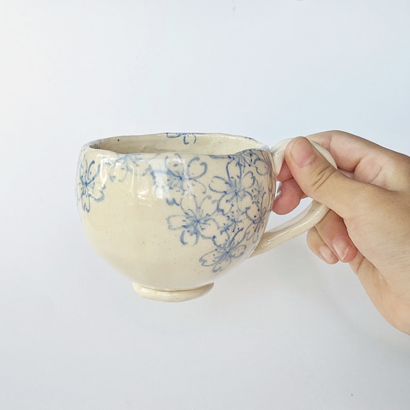 コーヒーカップ　桜　手びねり　オリジナル陶器