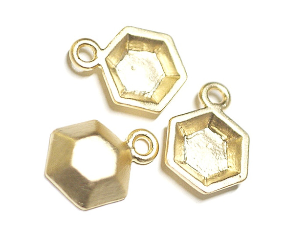 【2個入り】立体的な3D Petit Hexigonプチ六角形マッドゴールドチャーム