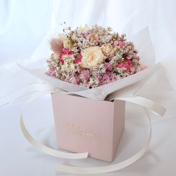 【ウェルカム】ドライフラワー　ボックスフラワー【選べる花色】Welcomeメッセージ入り　Rose beige BOX