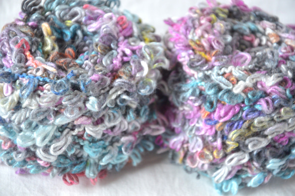 手染め糸　ビッグループ　gray　colorful　 nijiyarn