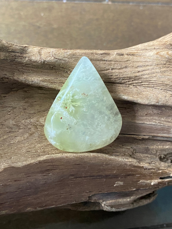 レモンハニー♡な プレナイト 天然石 ルース Prehnite 02