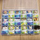 159【再販】シルバニア　赤ちゃん　ベッド　布団　ケース　収納　モダンストライプ