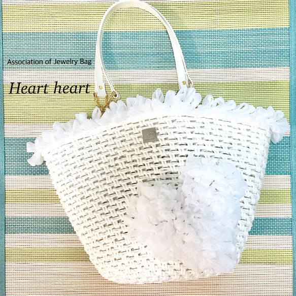 【再販】軽量でたっぷり入るかごバッグ♡AJB Heart heart