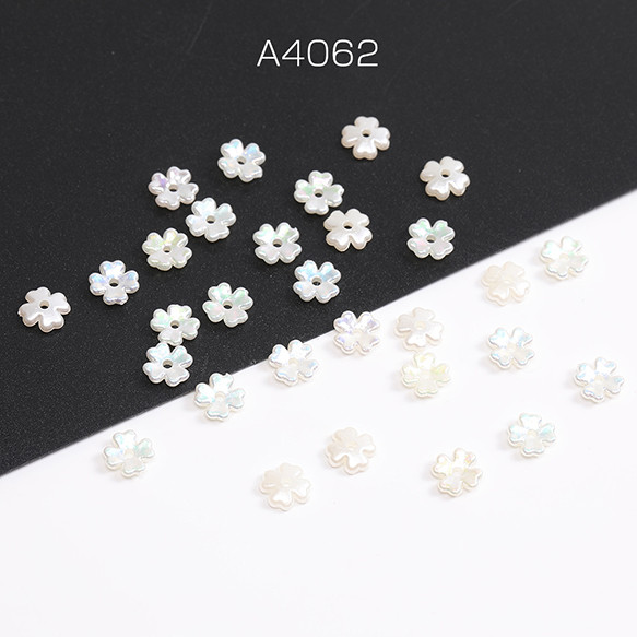 A4062  120個  アクリルパーツ クローバー 穴あり 6.5mm オーロラアイボリー  3X（40ヶ）