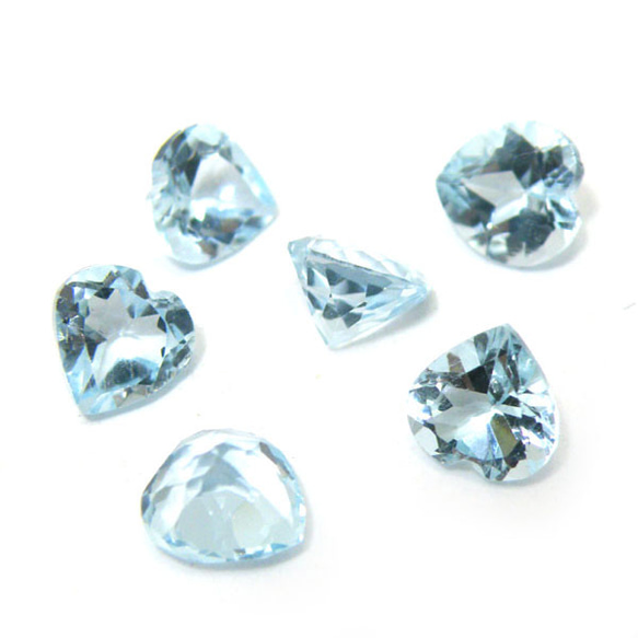 天然石 ルース 卸売　ブルートパーズ（bluetopaz）　ハートカット　6mm