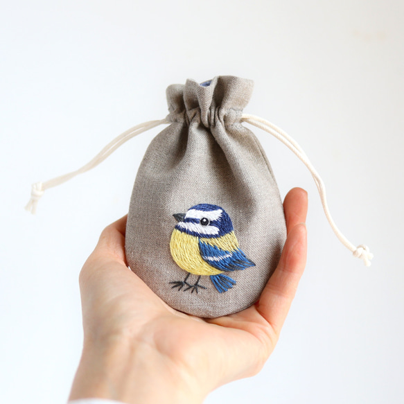 【野鳥図鑑シリーズ】アオガラさんの刺繍リネンミニ巾着