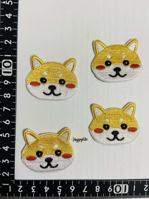 4枚入り　柴犬　刺繍アイロンワッペン