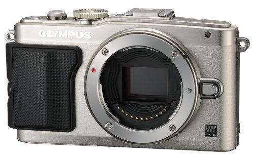 OLYMPUS ミラーレス一眼 PEN Lite E-PL6 ボディ シルバー E-PL6 BODY SLV【中古品】