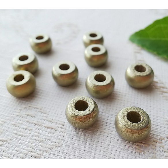 木の優しさ～ゴールド～　チェコウッドビーズ　6X10mm 10個