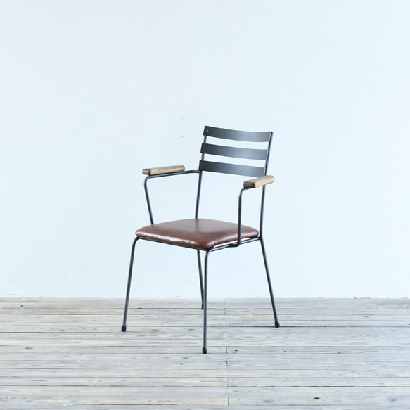 BASIC ARMCHAIR – Leather Seat　チェア・イス