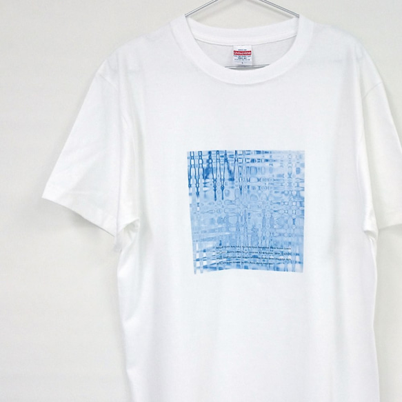 水系幾何学模様　コットンTシャツ　白