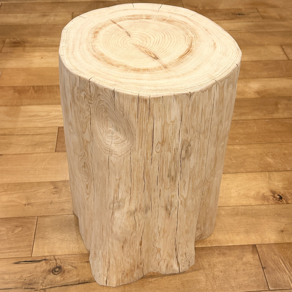 Hinoki  Wood  Stool  No.780