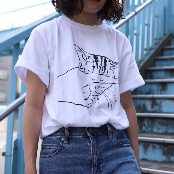 【限定セール中！】15%オフ！￥3,300→￥2,980 見たらあかん Tシャツ ホワイト猫柄 シルクスクリーン 綿10