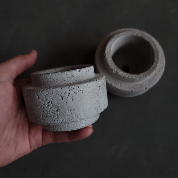 デコボコpot　セメント鉢　//cement pot　植木鉢