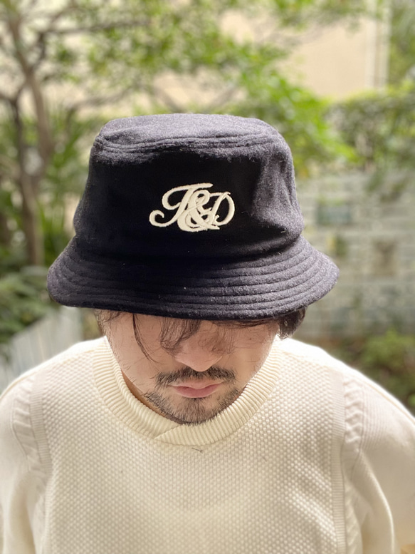 fear&desire wool bucket hat w/embroidery F