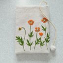 文庫本刺繍のブックカバー　ひなげし