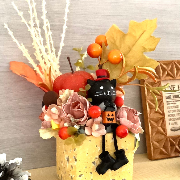 赤い帽子の黒ネコとかぼちゃのロマンチックハロウィン◇ハロウィンオブジェ◇セメントポット◇造花◇インテリア