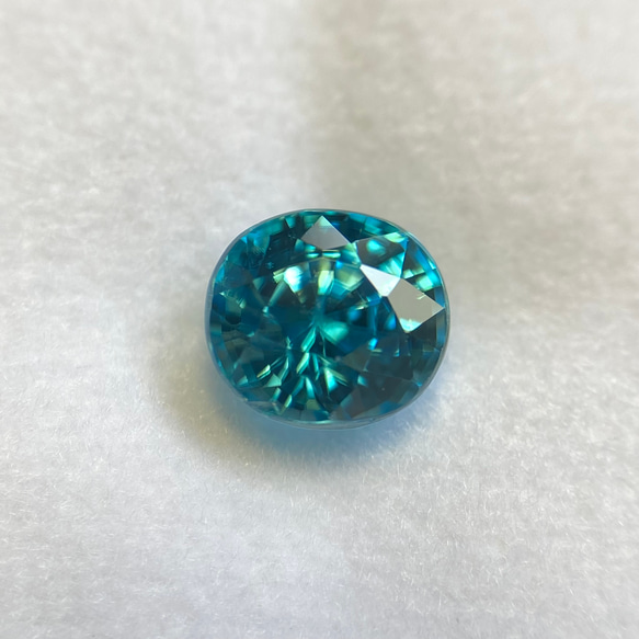 【お盆セール開催中】ブルージルコン ルース 1.51ct カンボジア産