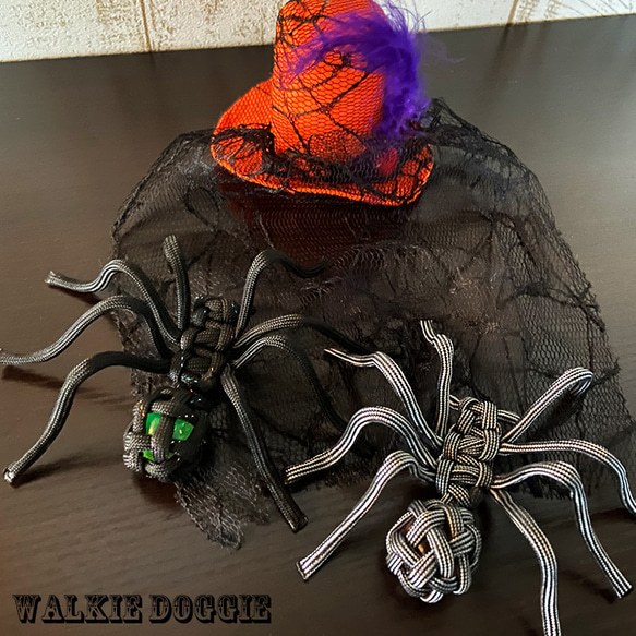 パラコードスパイダー -蜘蛛- ハロウィン用ディスプレイに　生き物シリーズ