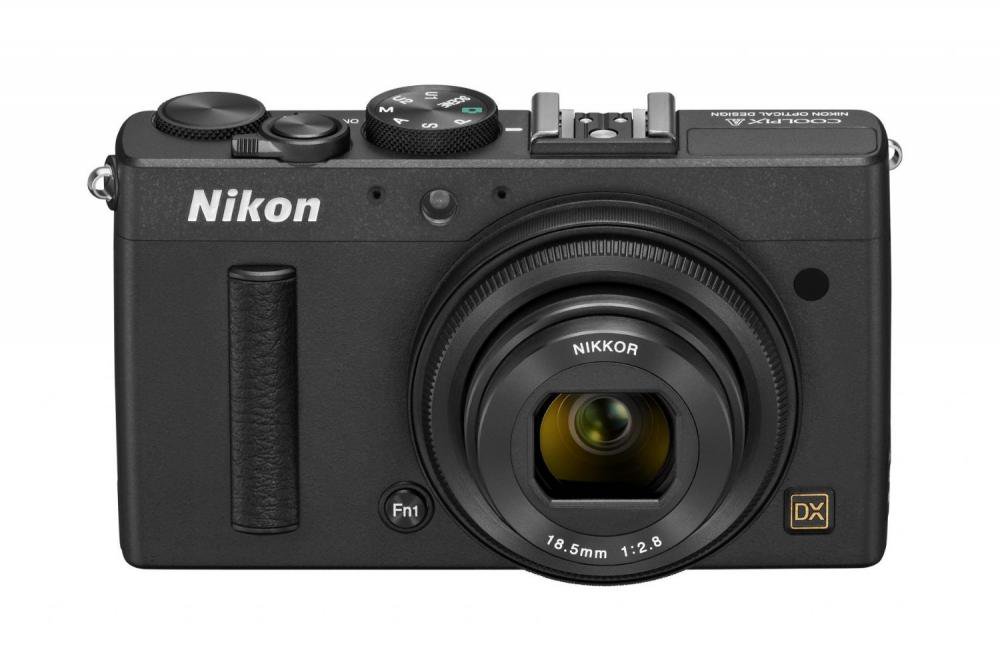 Nikon デジタルカメラ P600 光学60倍 1600万画素 ブラック P600BK