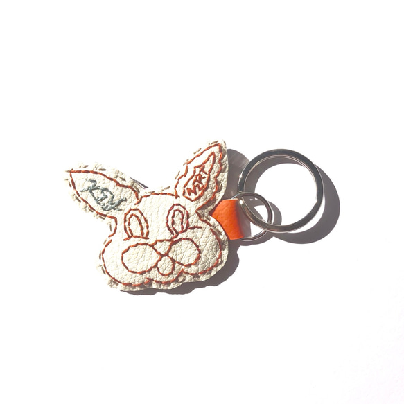 ◇オーダーメイド名前入れ刺繍キーホルダー◇nicorabbit croquis series