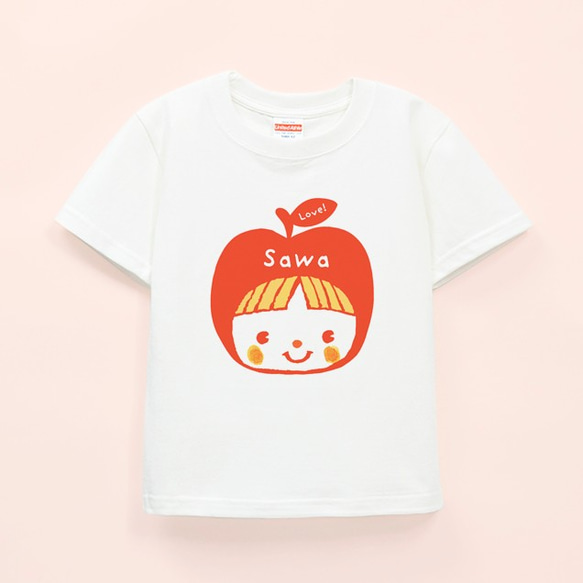 名前が入れられるＴシャツ（まっ赤なりんごちゃん）