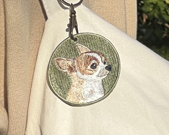 キーホルダー 犬 刺繍 チワワ 動物  プレゼント 両面 ストラップ バッグチャーム ペットロス or-005