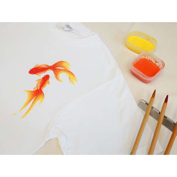 手描友禅染のTシャツ　金魚　受注制作