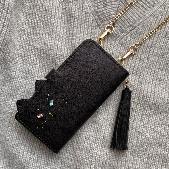 【受注制作】ねこのお顔 Jewelryver. 手帳型スマホケース 縦型ショルダー　黒猫　牛ソフトヌメ革