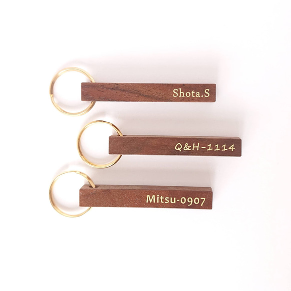 【gold walnut key ring】 キーホルダー キーリング 木 木製  名入れ 木婚式 刻印 敬老の日