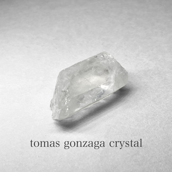 Thomas Gonzaga crystal  /トマスゴンサガ産水晶原石 7：ストレーション・貫入水晶