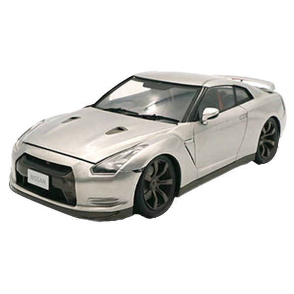 フジミ模型 1/24 ID131 NISSAN GT-R(R35)エンジン付き ID131NISSANGTRR35ｴﾝｼﾞﾝﾂｷ