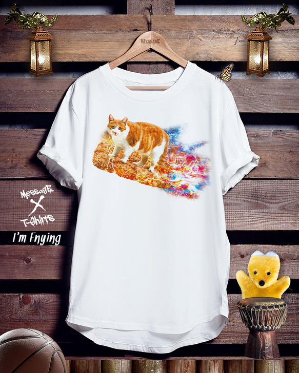 ねこエビフライTシャツ「Im Fnying」