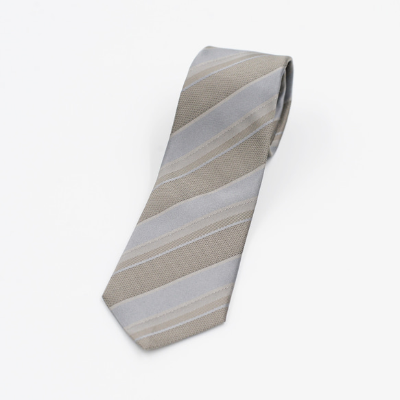 重厚で美しい高級ネクタイ【新商品】シルクブライトタイ　SILK  TIE　NTS-804