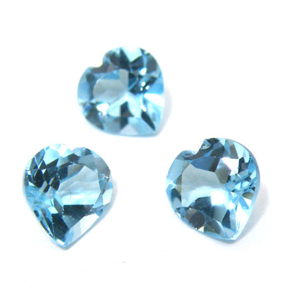 天然石 ルース 卸売　ブルートパーズ（bluetopaz）　ハートカット　8mm