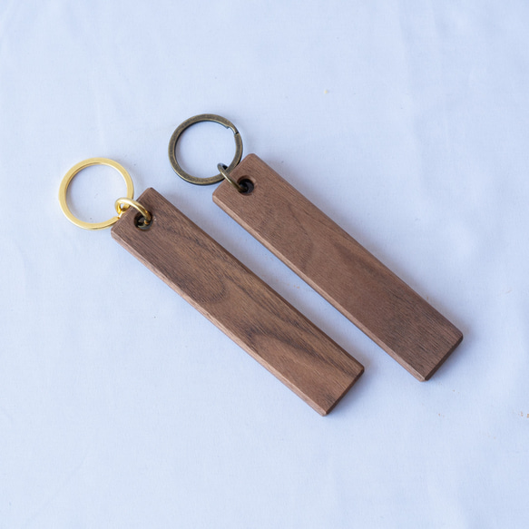 木の端材key ring / Walnut