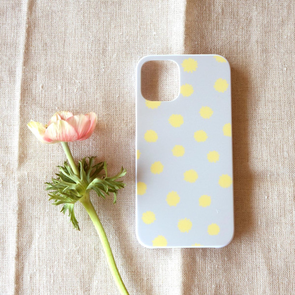 「 mimosa dot（ beige grey & yellow ）」＜ホワイトケース＞【 表面のみ印刷タイプ 】