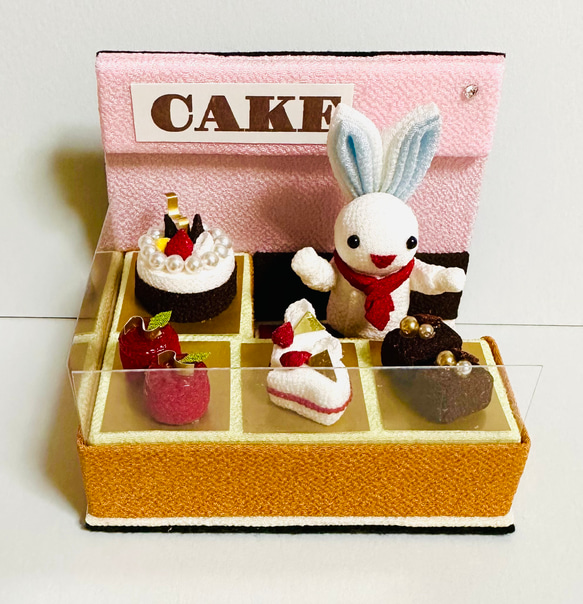 ちりめん細工「ケーキ屋さん」