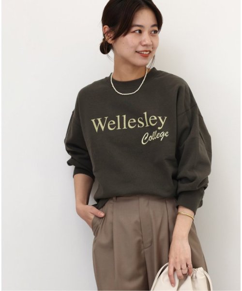 Wellesleyロゴスウェット