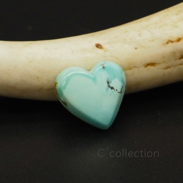 4,9ct Natural Turquoise アメリカ産ターコイズ ハート A-81 ルース 天然石 ナチュラル