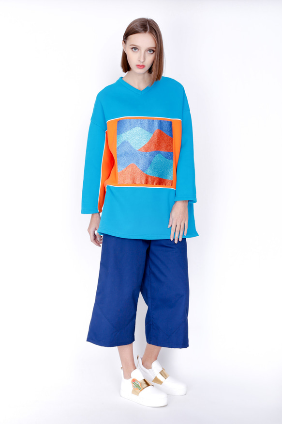 ZIZTAR Drunk Into a Dune Painting Tunic Top