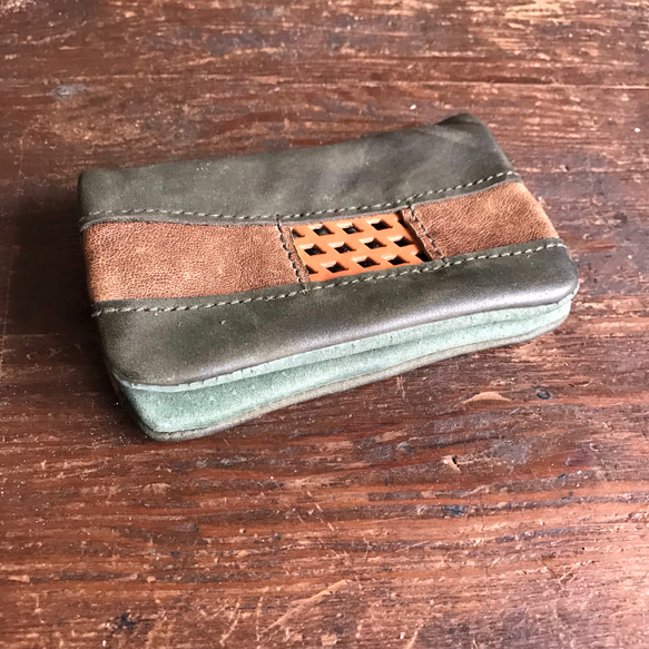 In Between Lab Coin Purse / Card Holder Green / Brown / Net