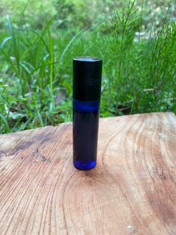 よもぎと精油の虫ケアオイル　10ml