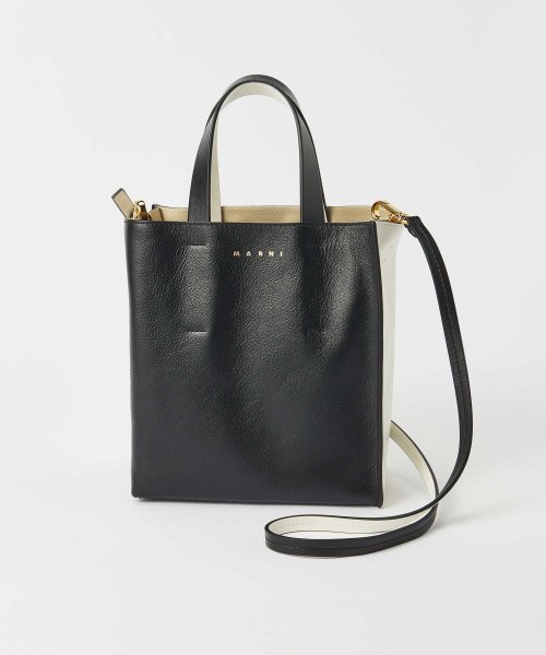 マルニ MARNI SHMP0040U5 P2644 ショルダーバッグ レディース バッグ ハンドバッグ ミュゼオ ソフト ミニバッグ レザー ロゴ バイカラー