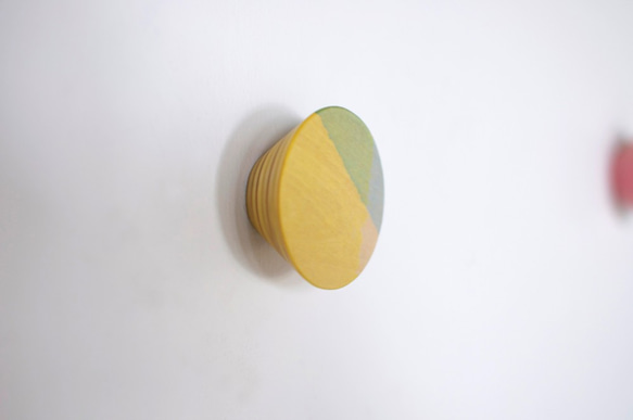 wall hook／layer／yellow&blue