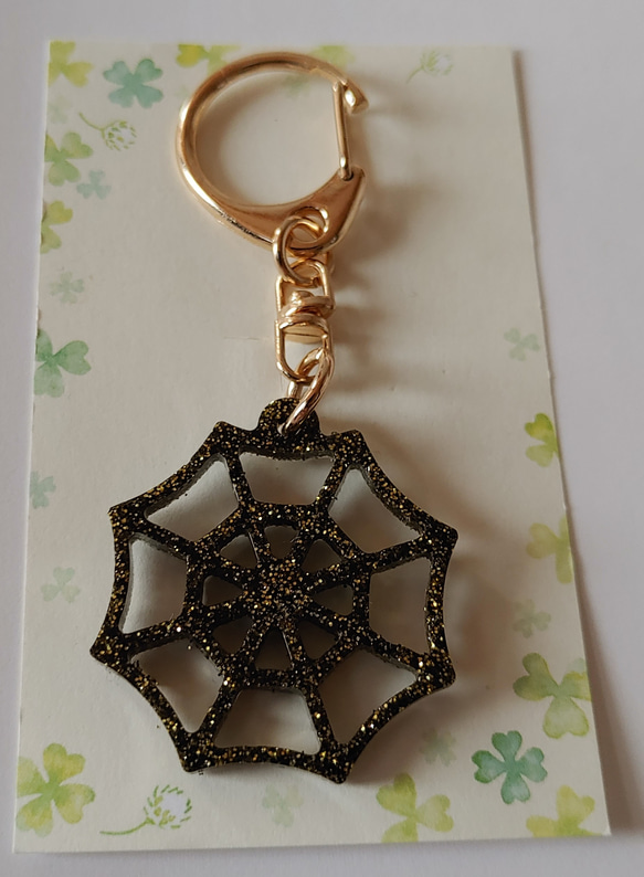 【ハンドメイド】ハロウィンバックチャーム 蜘蛛の巣